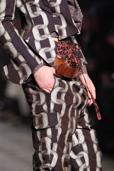 Look 86